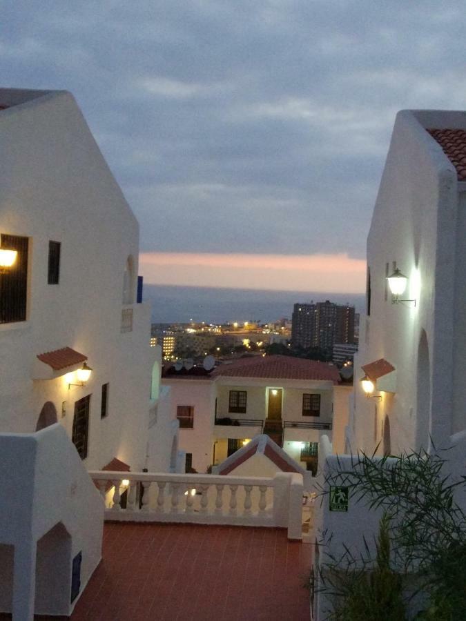 Los Cristianos Studio, Modern, Spacious, Pool,Wifi Arona  Luaran gambar