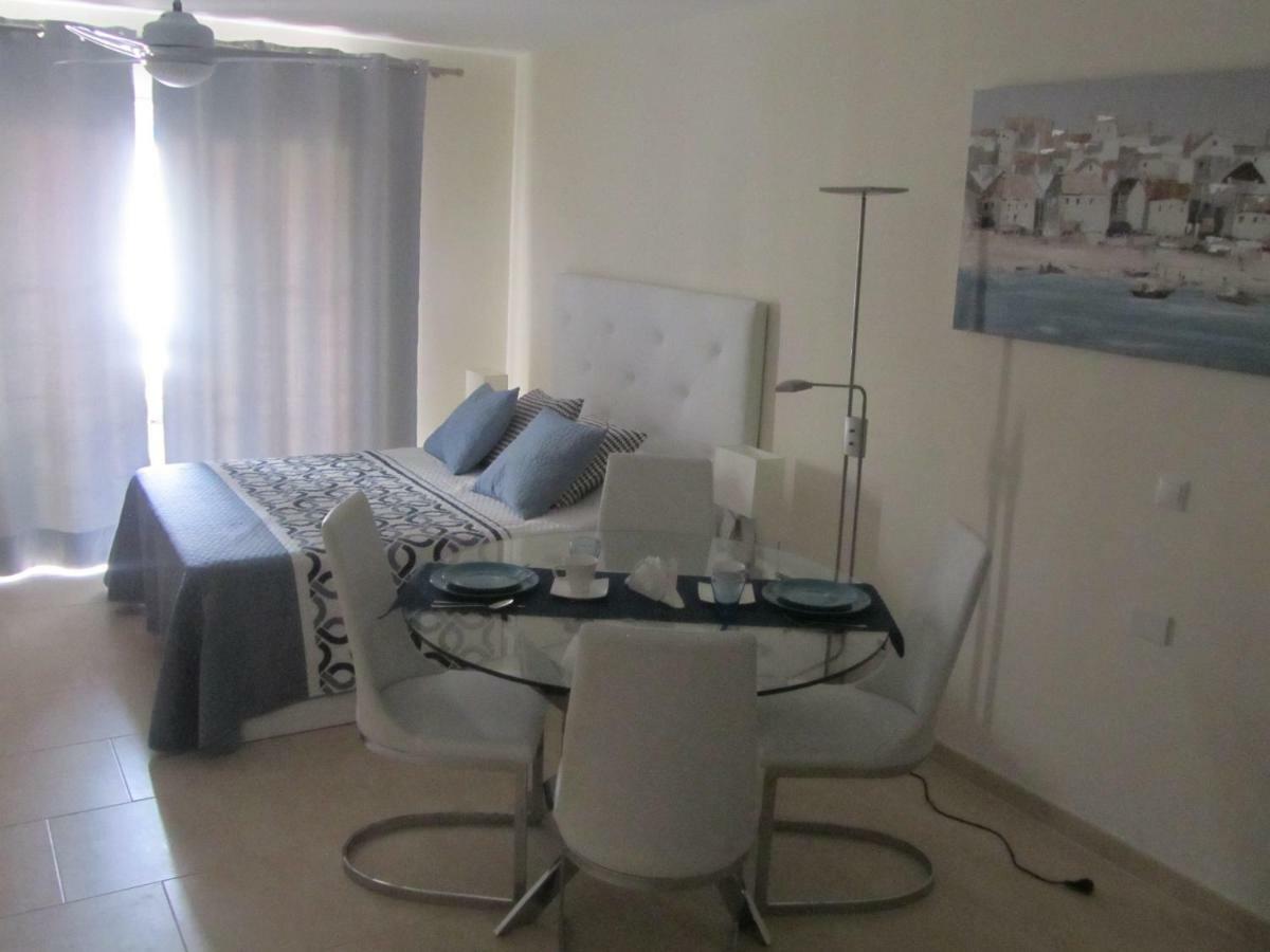 Los Cristianos Studio, Modern, Spacious, Pool,Wifi Arona  Luaran gambar